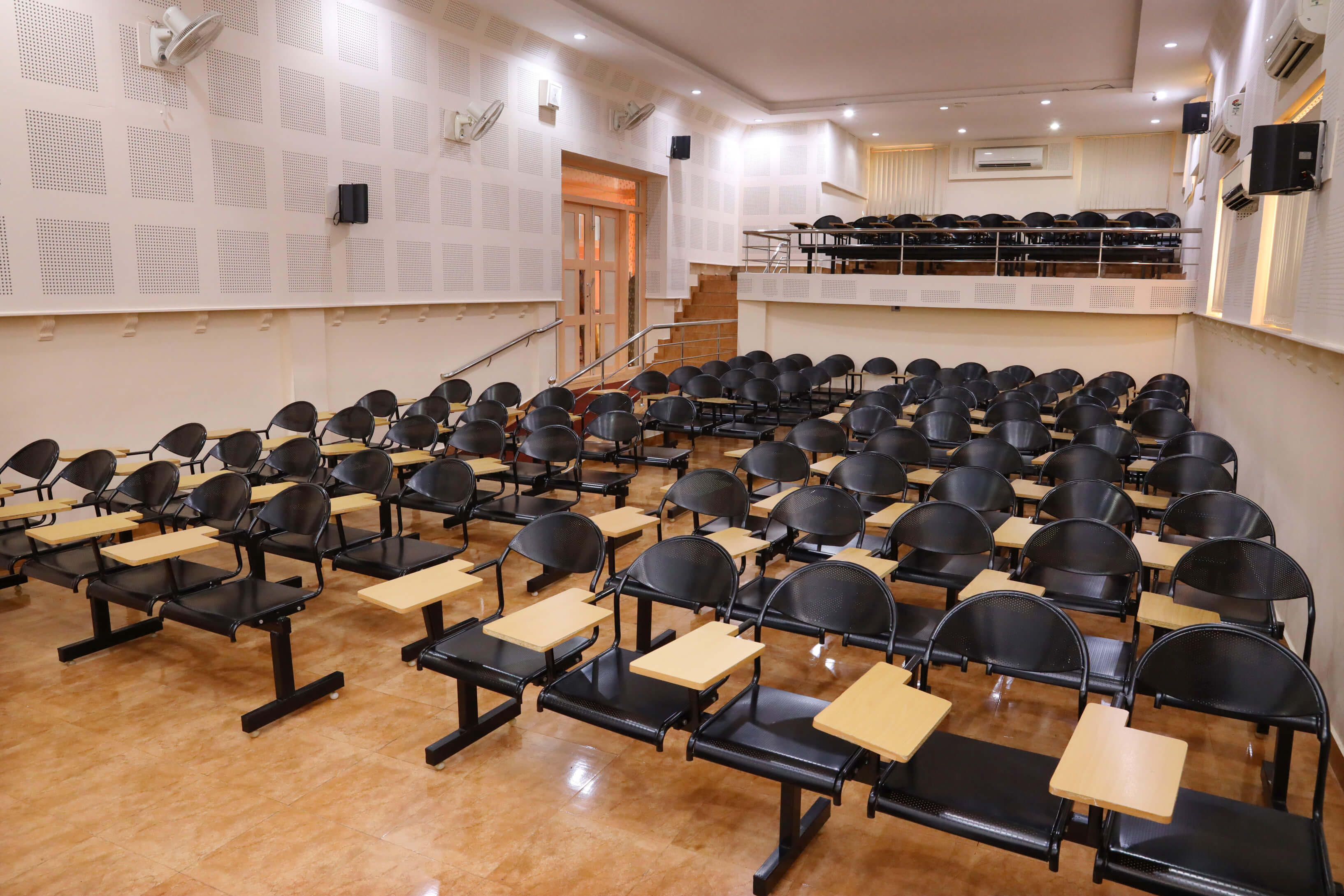 St Mary's College Thrissur Campus Building photo 20